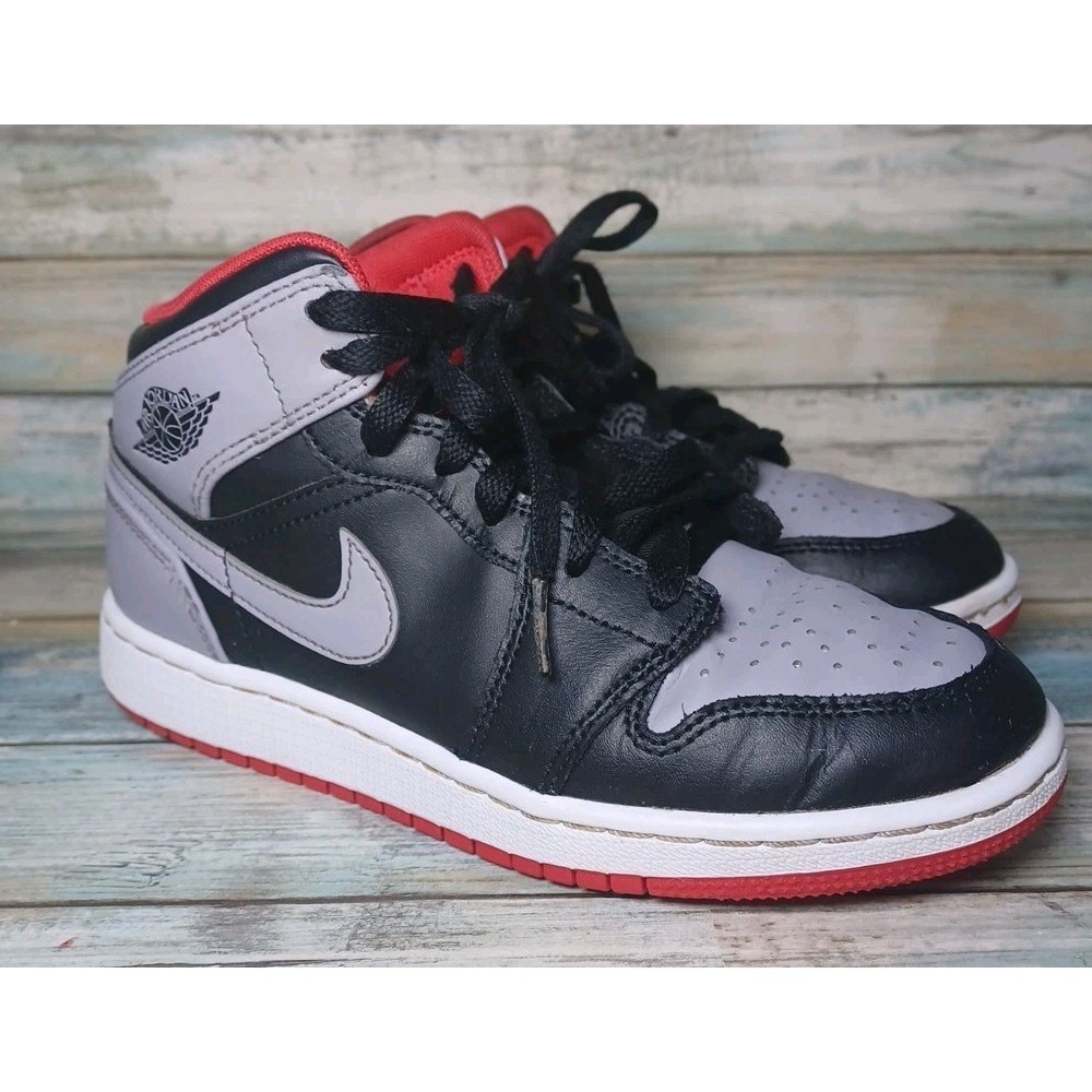 Air Jordan 1 Mid Bred Shadow Kids 4 Youth